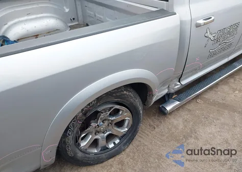 2018 Ram 1500 Laramie 4X4 5'7 Box from USA, damaged, VIN 1C6RR7NT6JS131150